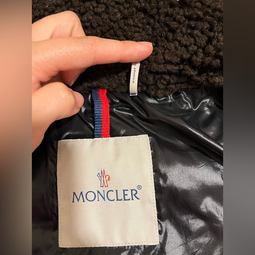Moncler jacket - Picture 8 of 9